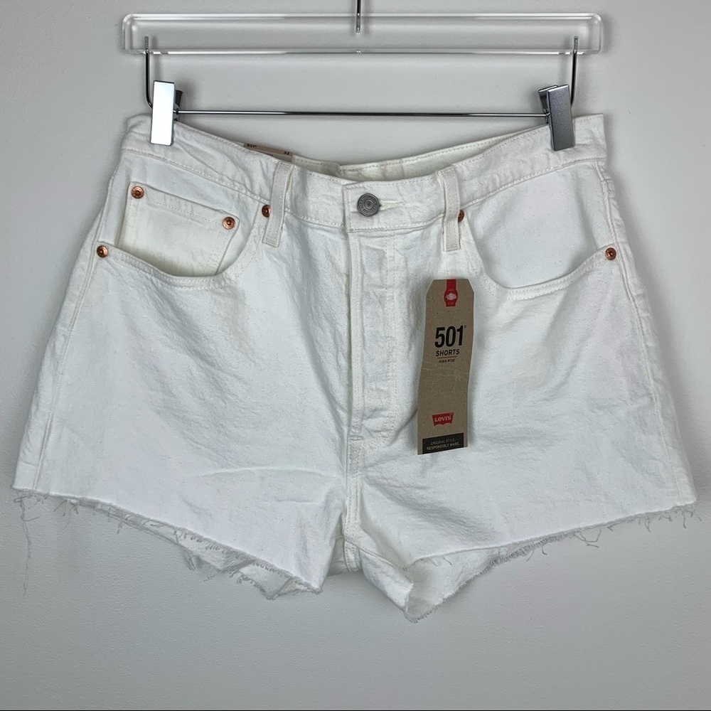 NWT LEVI'S 501 Button Fly Cutoff Denim Shorts White 32